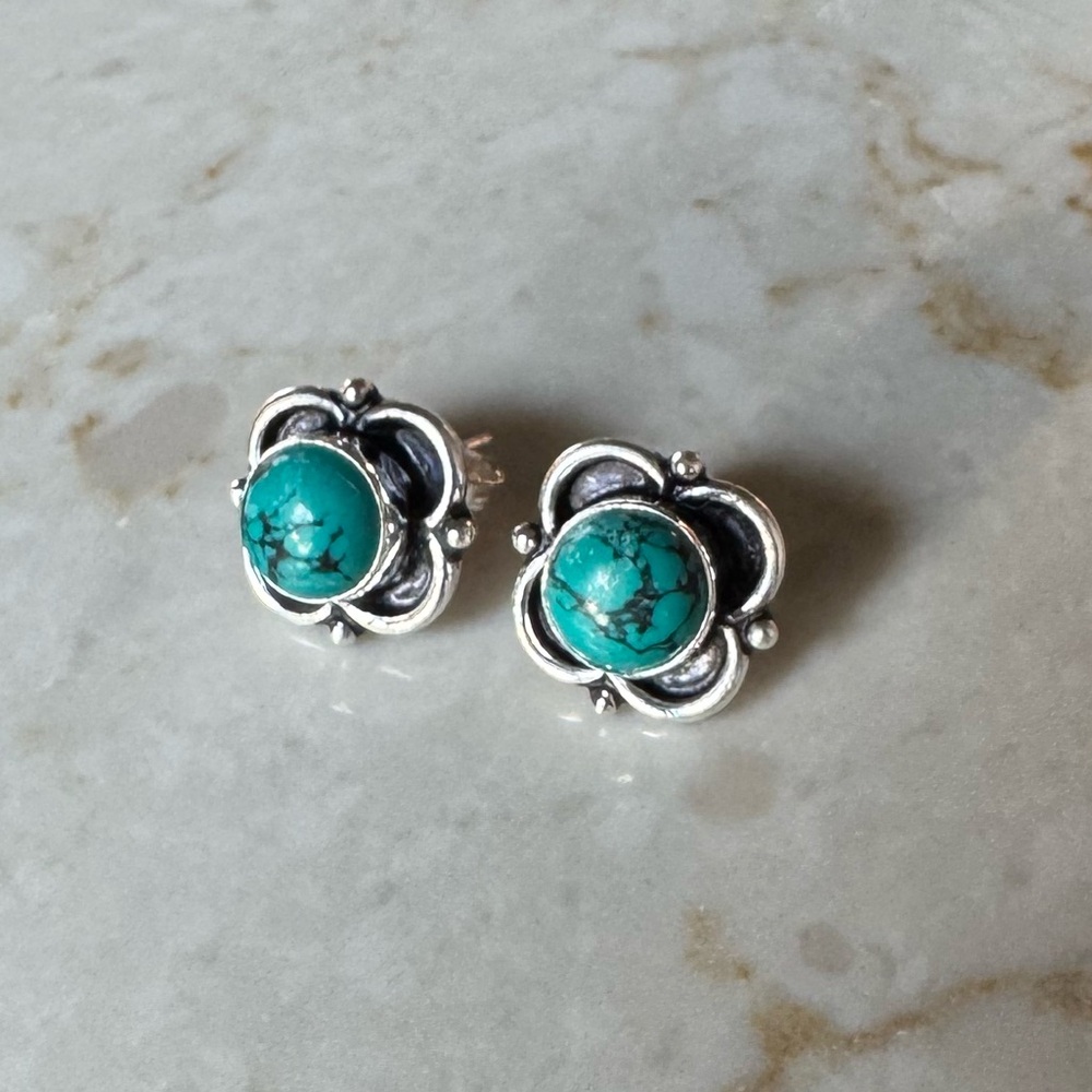 NWOT Sundance Spirit of the West Earrings, Turquoise, Sterling Silver - Picture 2 of 5